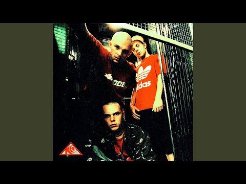 Huomio (feat. Elastinen)