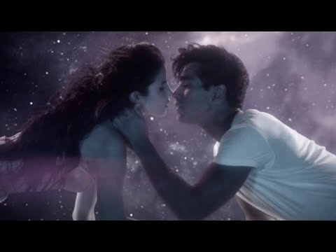 "Beyond The Universe" (Depois Do Universo) Film Song (Giulia Bee) - Turkish Lyrics (Türkçe sözleri)