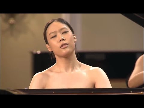 Yeol Eum Son: Mozart - Piano Concerto No. 21 in C major, K. 467 - II. Andante