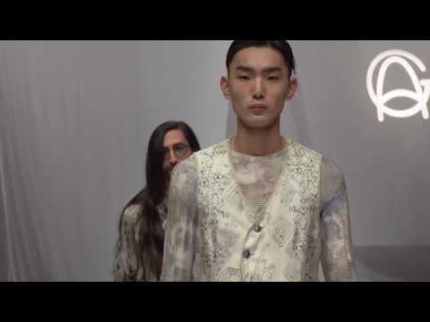 Giorgio Armani - 2019 Spring/Summer Menswear Fashion Show