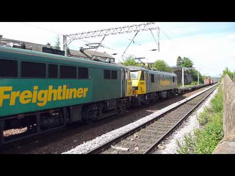 86604, 90041 and 37425 at Coatbridge
