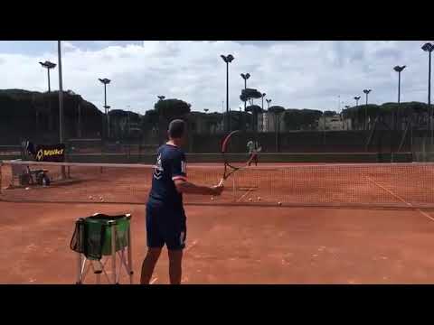 STAGE DE TENNIS PERSONNALISE A BARCELONE pour Célestin – Personalized tennis training for Célestin