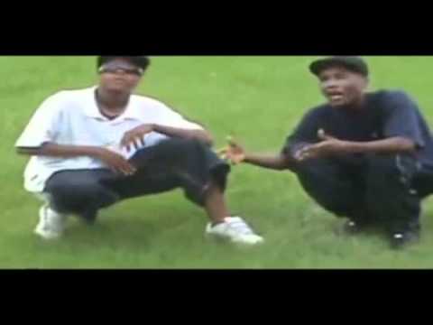 (Clip) Rocki feat Shwepso - Simple Regard - [ChikaGondo Music]