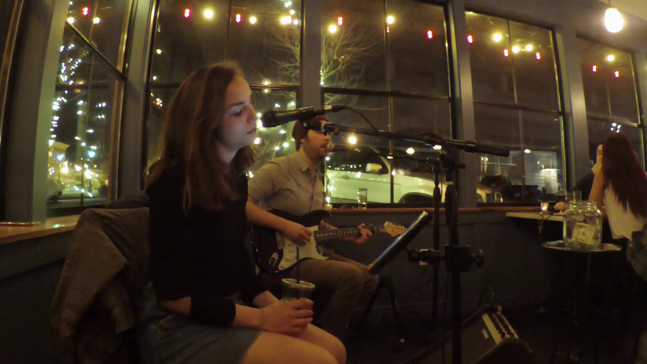 Promotional video thumbnail 4 for Linzy Collins