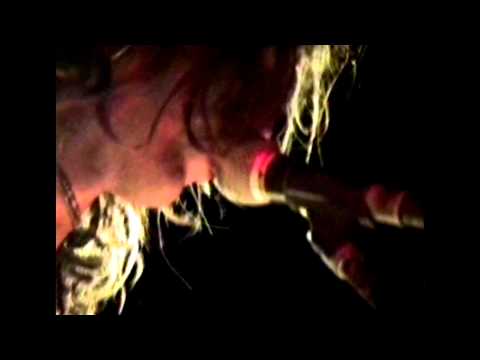 Dermis Tatú - Terrenal (en vivo 1994)