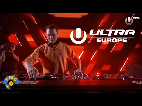 Tiësto & Charli XCX - Hot In It (Live @ Ultra Europe 2022)