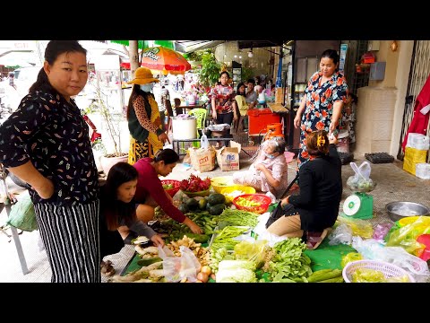Street Food - Fresh Foods For Sales In Front Of Flat House At Borey Pipup Thmei