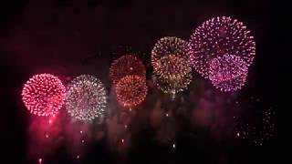 長岡花火2019 1日目 超大型ワイドスターマイン 【ふるさとの四季】Nagaoka Fireworks 2019 Day 1 Super Large Wide Star Mine