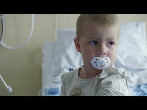 Alexias dotter Corinne fick leukemi - Barncancergalan 2018