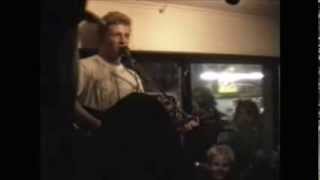 preview picture of video 'Arni Arsch - Live in der Station - Dezember 1990'