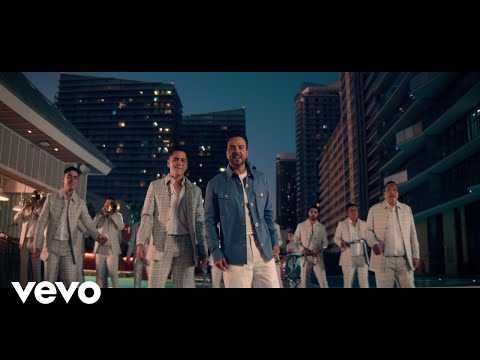 Banda Los Sebastianes De Saúl Plata, Luis Fonsi - Sabes Qué Hora Es