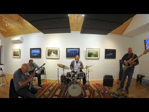 Brian Kastan-Bass, Rich Rosenthal-Guitar, Mike Pride-Drums, Chris Kelsey-Sax