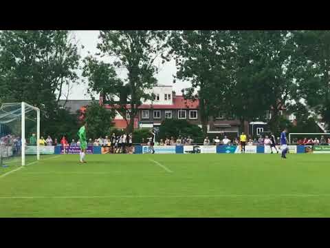 De 0-1 voor VUC in de finale wedstrijd tegen RVC'33. Doelpunt van Jergo Leijdekkers