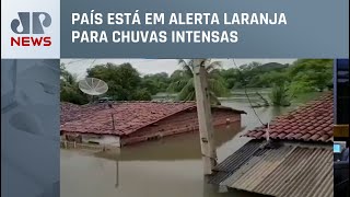 Temporais castigam Santa Catarina, Bahia, Minas Gerais e Pernambuco