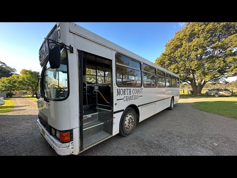 Cruising the 1989 Volvo B10M with ZF Auto around Port Macquarie NSW Australia