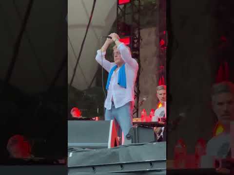 20 seconds of Roger Daltrey in Berlin Germany 20th June 2023 open air daylight concert