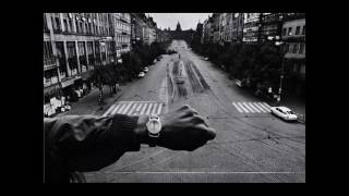 Laura Larson and Mark Alice Durant