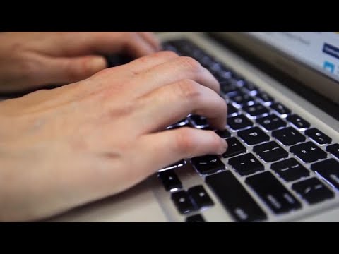 $2 billion lost to social media scams, FTC says