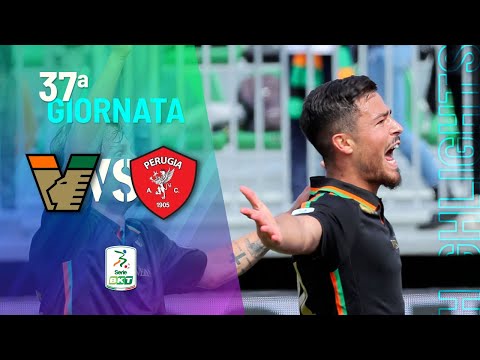 FC Modena 2-0 Nuova Cosenza Calcio :: Highlights :: Videos