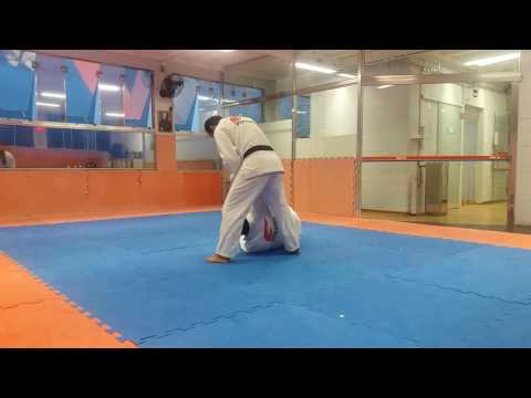 Kaeshi de ashi barai, ashi guruma