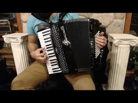 OTTAAERIIH72BK - Black Ottavianelli Aero II Piano Accordion LMMH 34 72 $3999