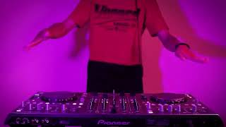 Download lagu Dj tiktok viral bas nya mantap banget mp3