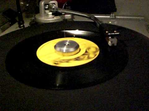 THE MATADORS with COUNT STICKY - DREAD LOCK  ( EARLY REGGAE )
