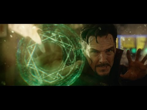 Doctor Strange (Featurette 'Universes Within')