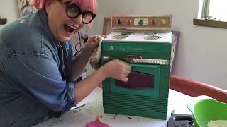 Suzy F*cking Homemaker | Thedra Cullar-Ledford