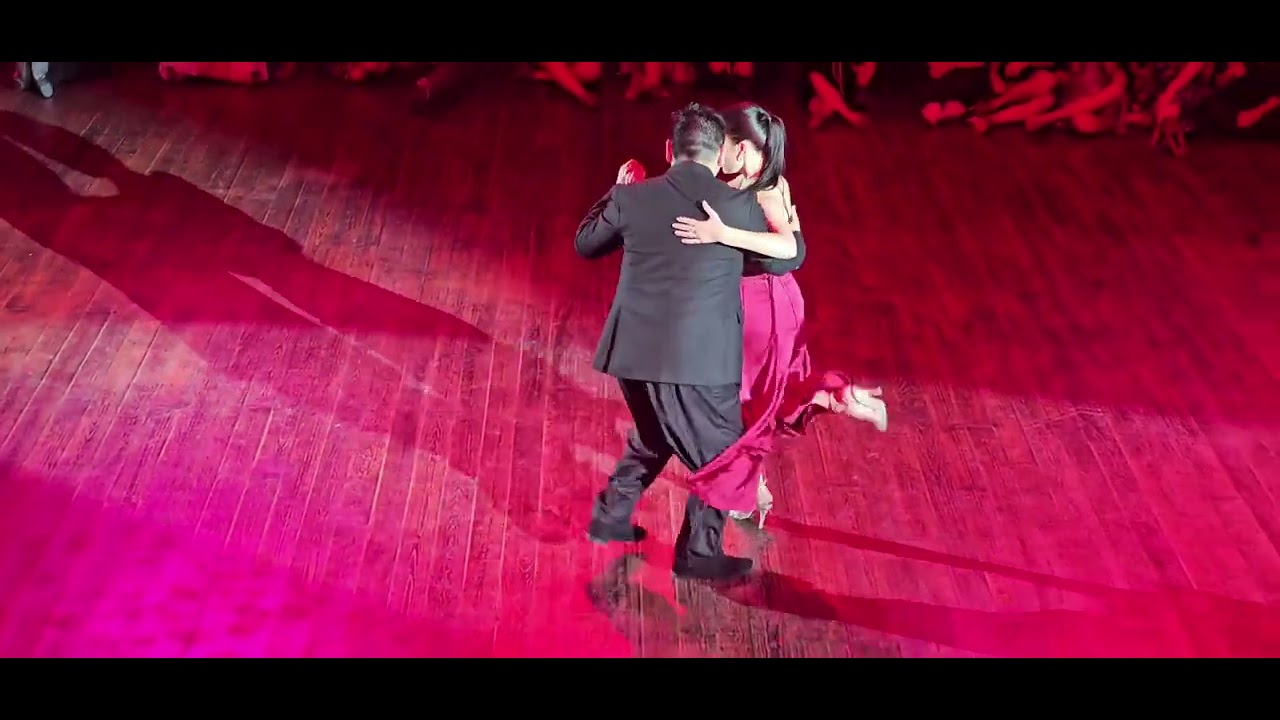 Carlitos Espinoza y Agustina Piaggio. 20th Lisbon Festival 31/05/24. Juan D'Arienzo-El Flete  - 5/5