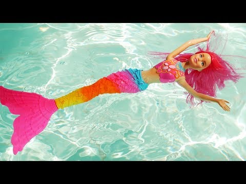 Барби встретила Русалку в Аквапарке - Видео для девочек
