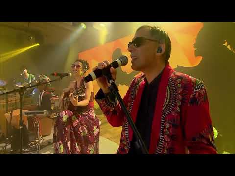 Tribalistas - Velha Infância (Ao Vivo no Fantástico)