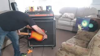 Video thumbnail for TEST: UNIVOX HI FLYER / RANDALL COMMANDER II / BOSS DS-1 by OZKÄR STALIN