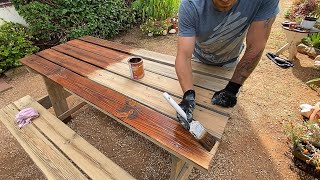 צביעת עץ ממש ישן | שיוף וליטוש של עץ | מגן עץ הולצלזור