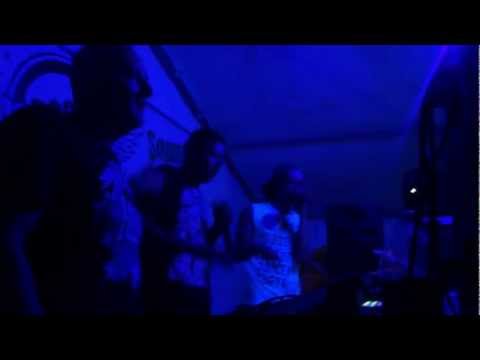 Rauschkind feat Slider- Weed oder Ganja (Live am 25.08.2012 in Altenmarkt)