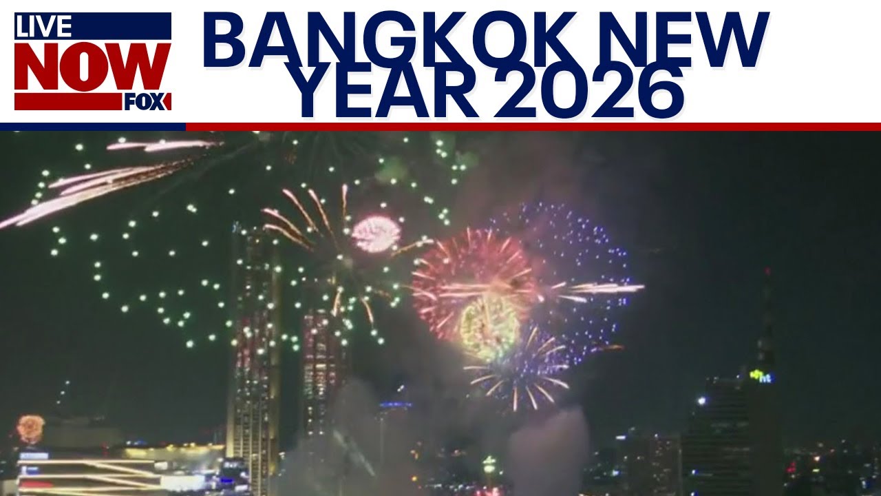 Thailand New Year's Eve: Fireworks over Bangkok
