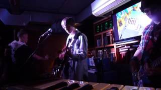 dwyer - the swimmer (METZ cover)