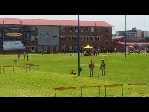 Boys 150m hurdles u/12 round 2