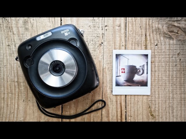 Vídeo relacionado con Fujifilm instax Square Black, película instantanea, 10 fotos