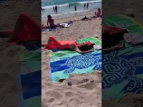 Mallikasherawat |Enjoying a leisurely weekend on the beach, before flying back to India for #shorts