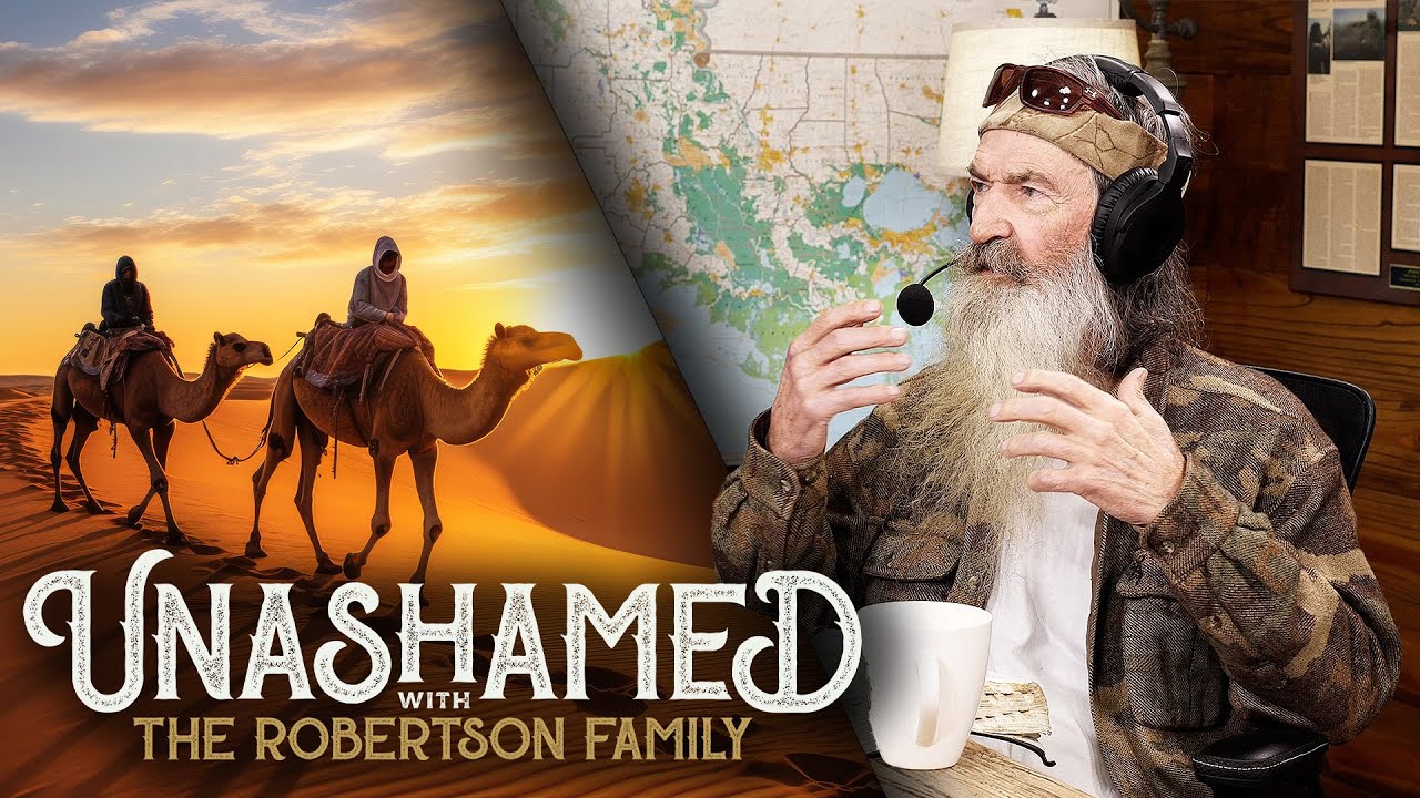 Ep 838 | Phil’s Screen-Worthy Scuba Adventure & Jase Gets Caught Riding a Camel?