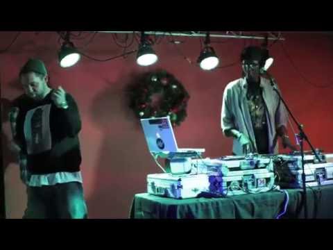 MindsOne & DJ Iron - Follow The Light