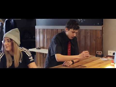 Prádelní koš - Prádelní Koš  - Romantickej hrdina (official video)