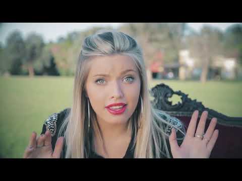 Azul Castelló -Quien te crees que eres tú