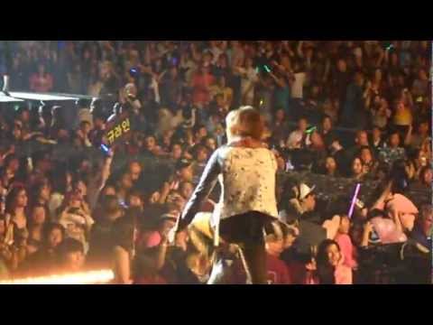 (fancam) SMTown in LA 120520 (Ring Ding Dong - OnTae Focus)