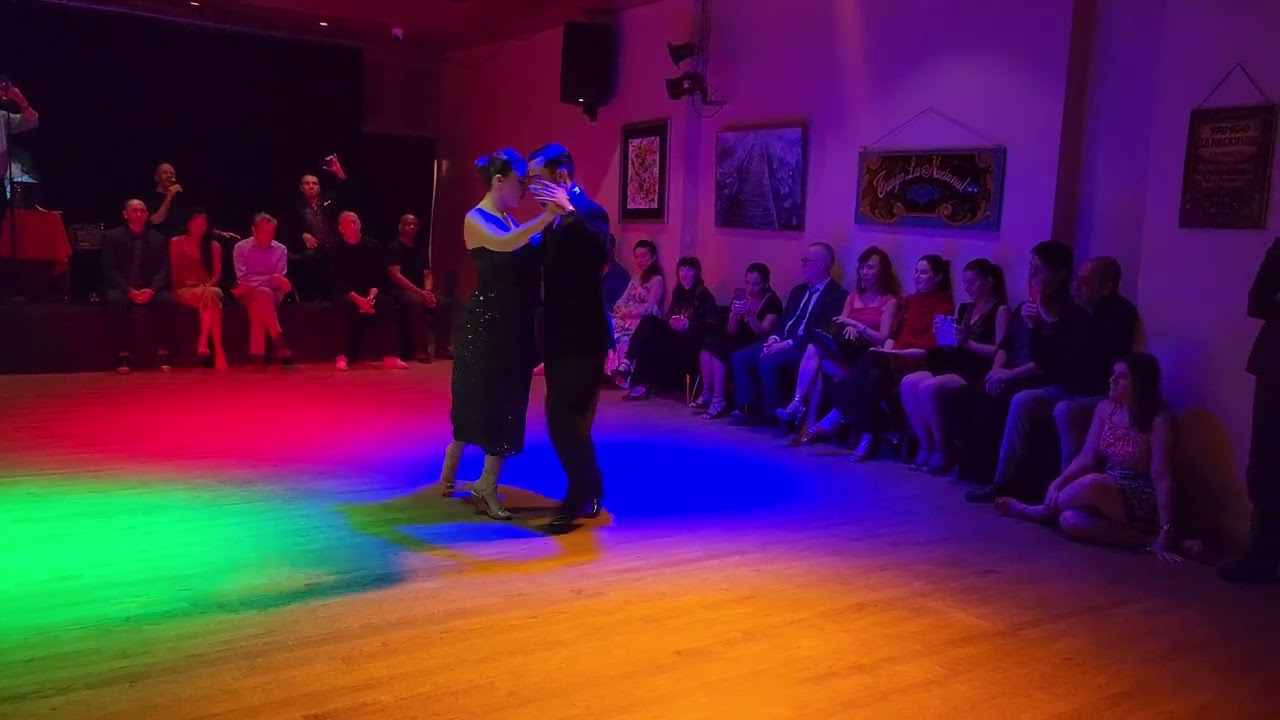 Argentine tango: Ornella Simonetto & Juan David Vargas - El Corazon Me Decia