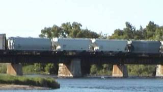 preview picture of video 'CN 3 Unit 6-21-03 Marinette, WI.'