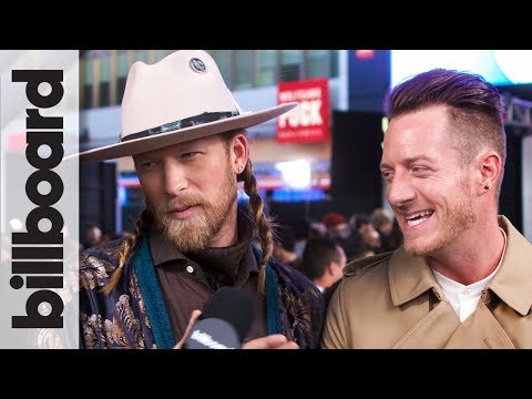 Florida Georgia Line on Performing 'Let Me Go' With Hailee Steinfeld & Alesso | AMAs 2017