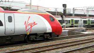 preview picture of video 'One to Euston - Class 390 Pendolino No. 390001 departs Crewe'