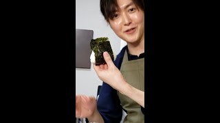- 料理研究家がいつも食べている最高の塩おむすびの作り方 #shorts